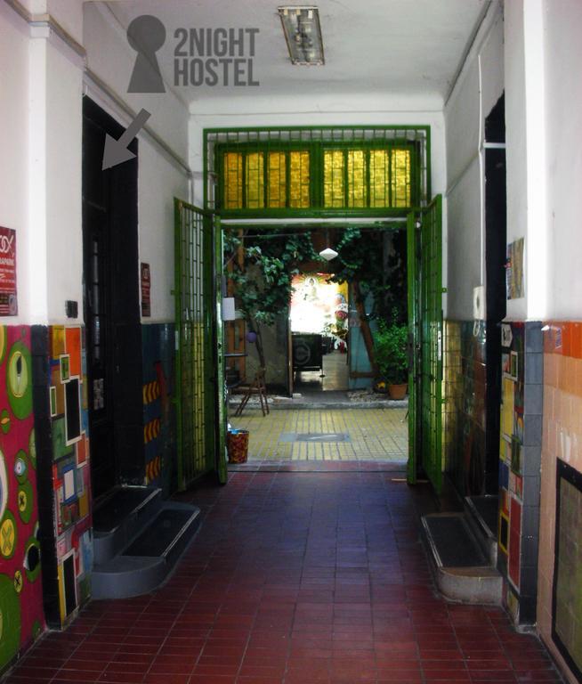 2Night Hostel Budapest Esterno foto