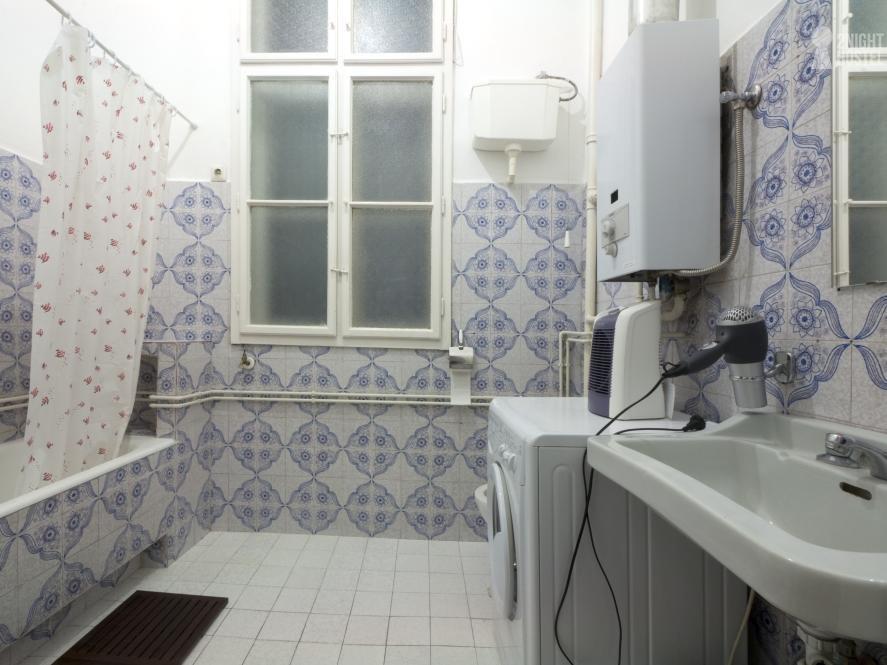 2Night Hostel Budapest Esterno foto