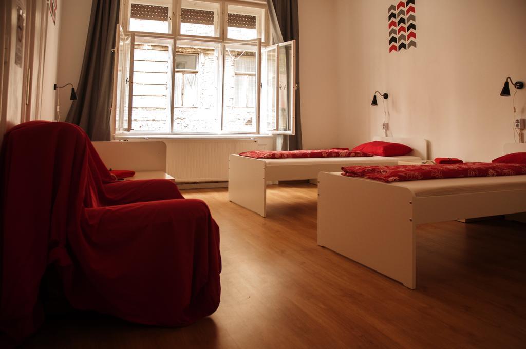 2Night Hostel Budapest Esterno foto