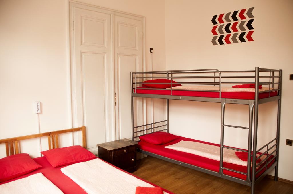 2Night Hostel Budapest Esterno foto